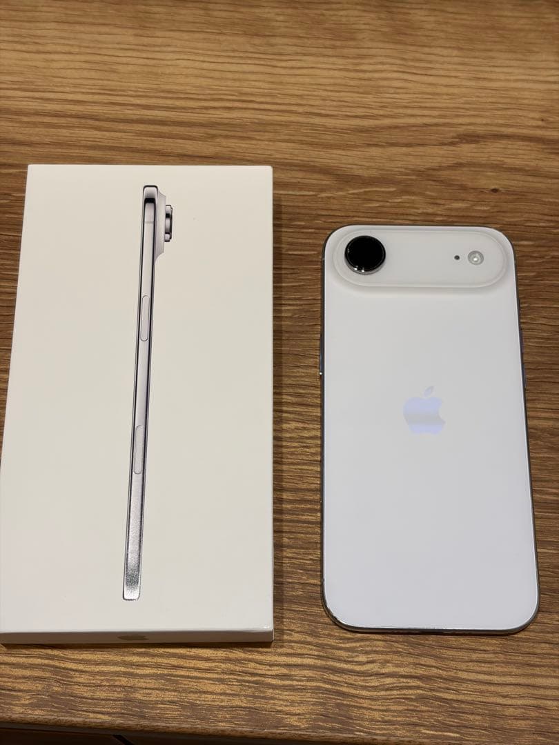 Apple iPhone Air ホワイト iPhone Air 256GB クラウドホワイトを購入 - Apple（日本）