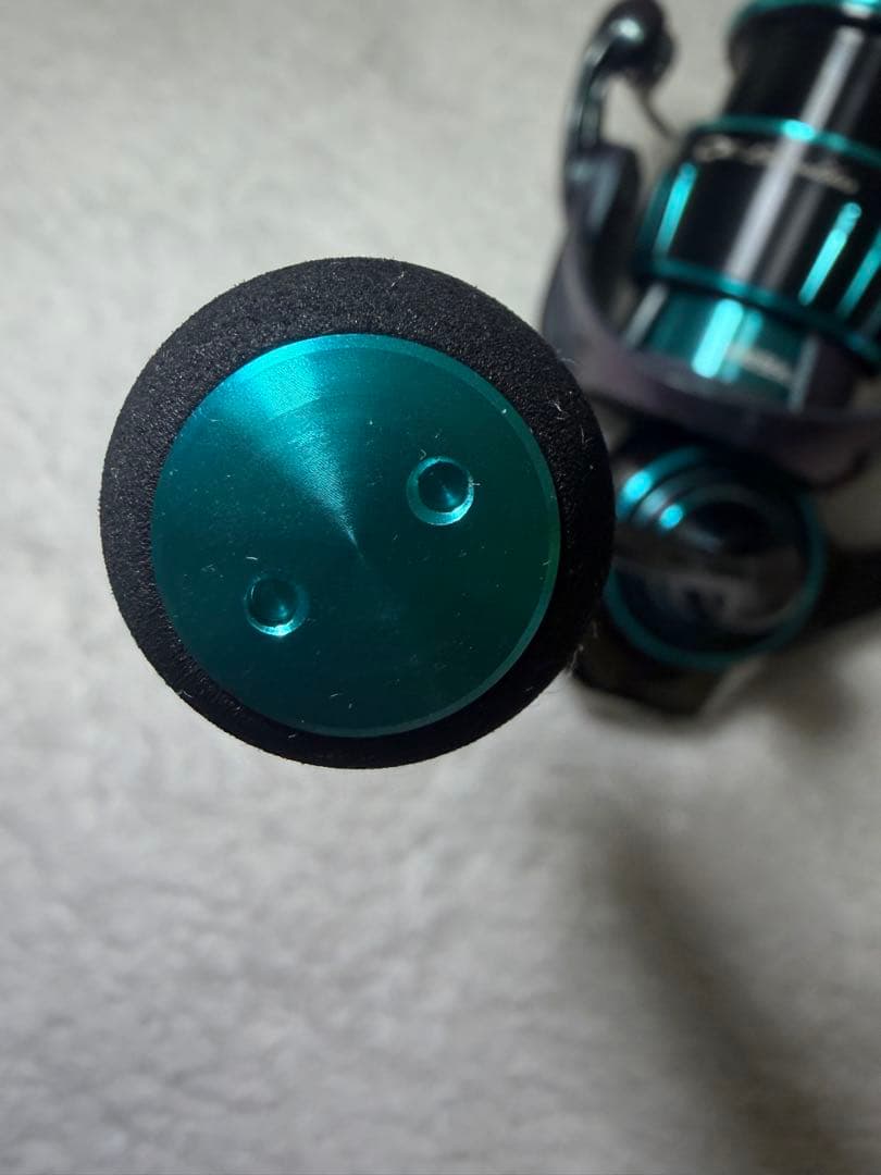 Daiwa 23エメラルダスRX FC LT 2500S OH済みフルベアリング - メルカリ