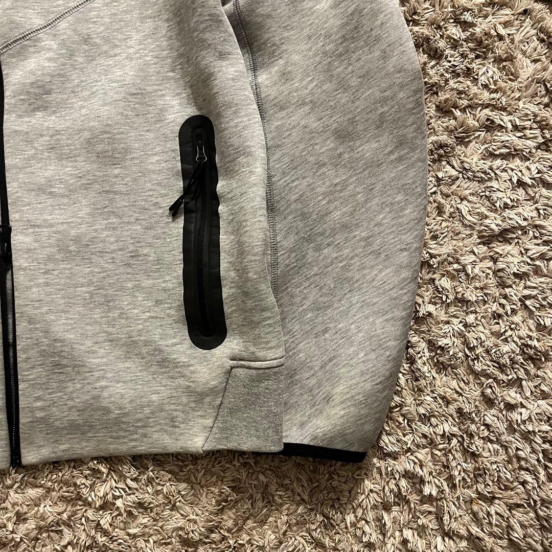 廃盤 NIKE テックフリース グレー Vライン ジップパーカー UKドリル