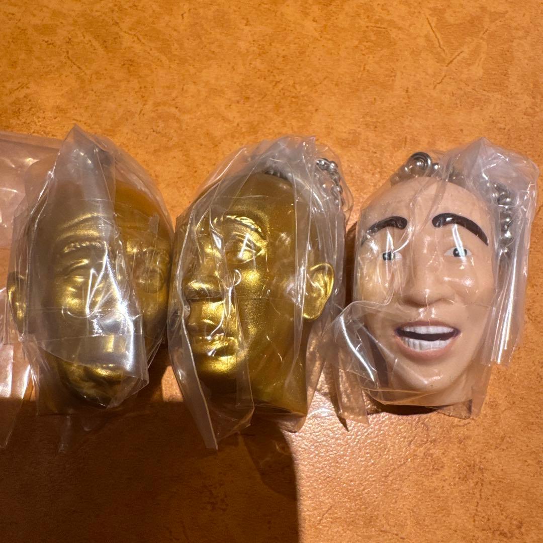 ひょうろく フェイスキーホルダー 3個セット（ゴールド×2／笑顔×1