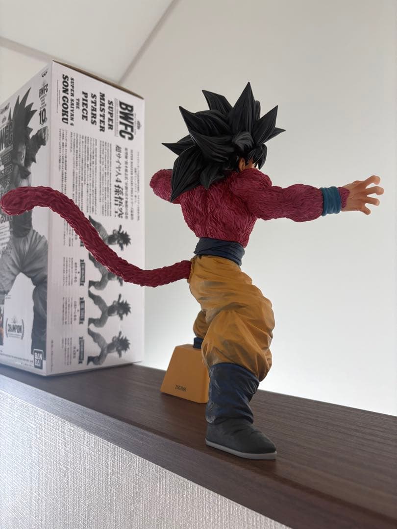 ドラゴンボール SMSP 超サイヤ人4孫悟空 01ブラシ彩色 開封品箱あり