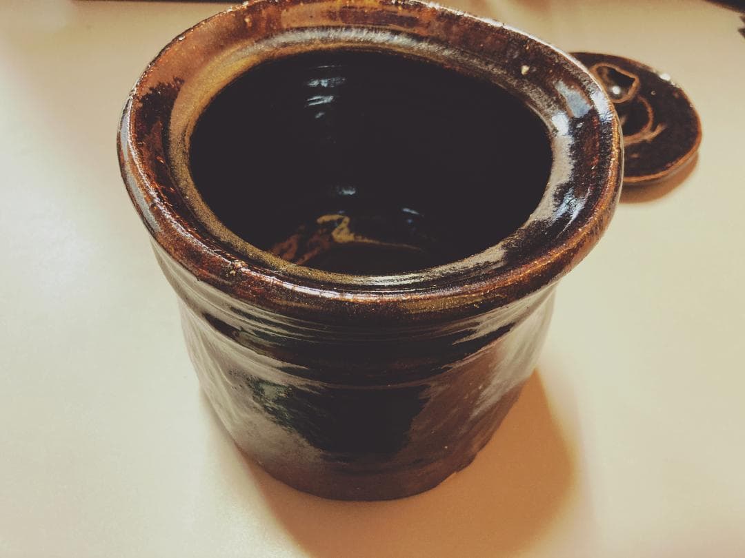 値下げ】 奥磯太覚 鉄釉 美濃焼 水差 替蓋付 【真作