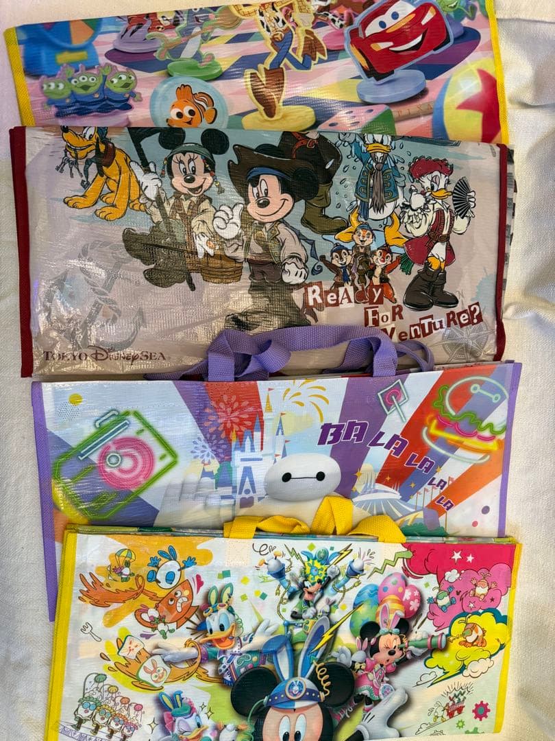 ディズニー　ショッピングバッグ　22枚セット