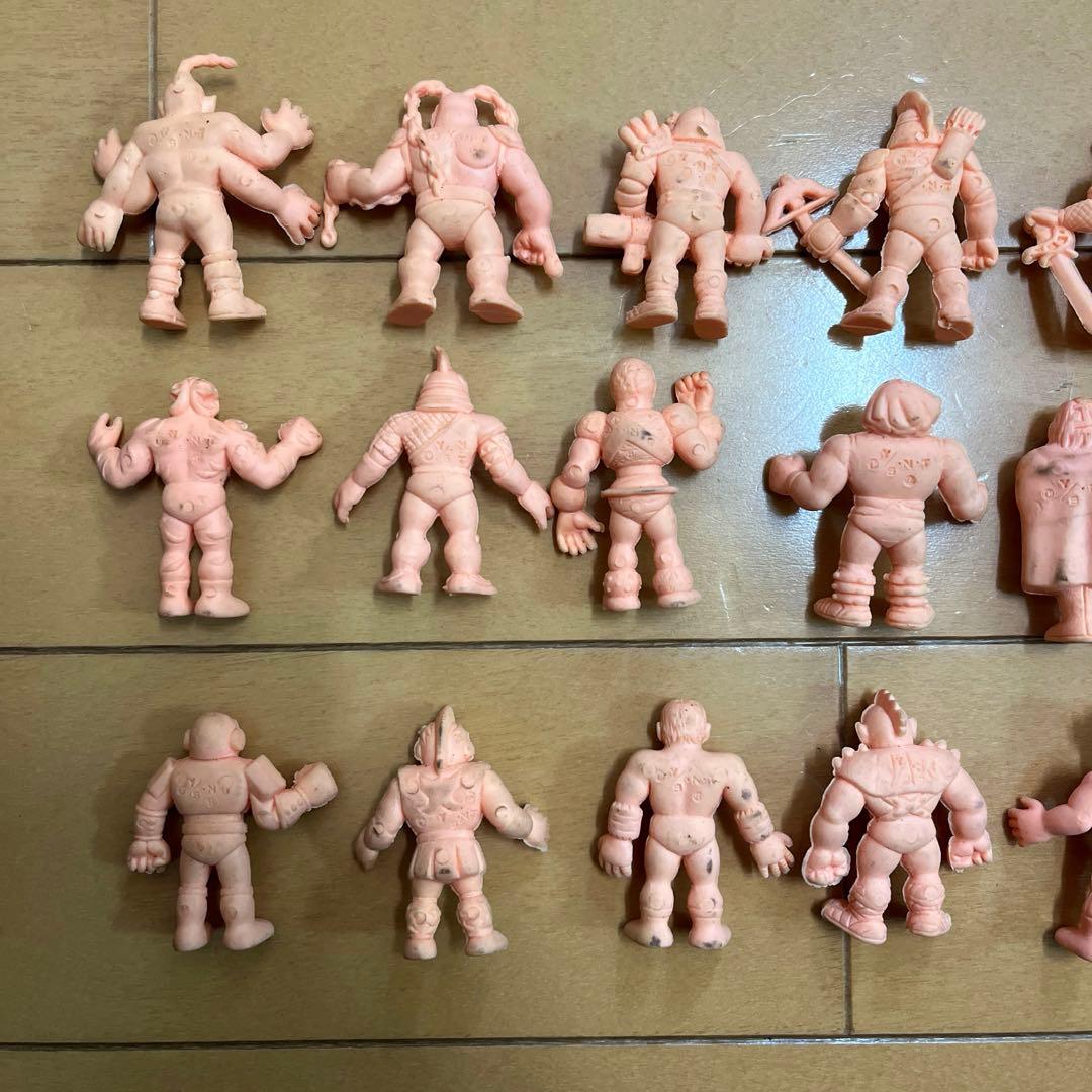 【希少レア】キン消し キン肉マン 宇宙野武士 消しゴム27体 肌色 当時物