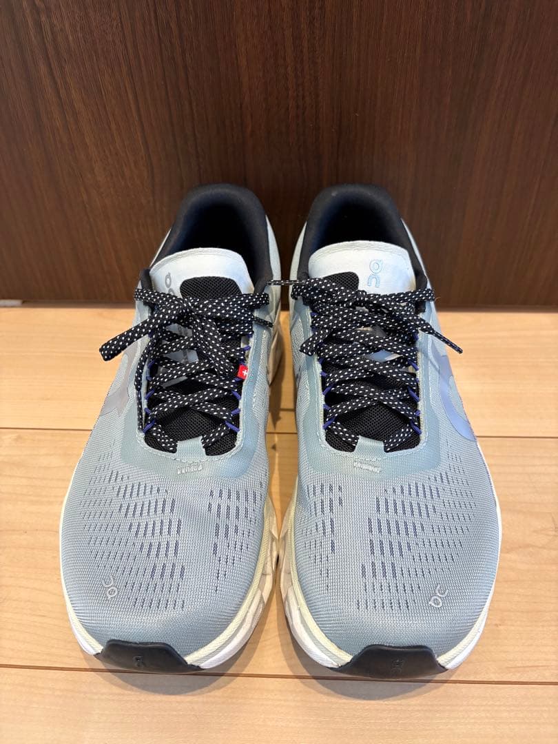 On クラウドモンスター2 27.5cm 美品