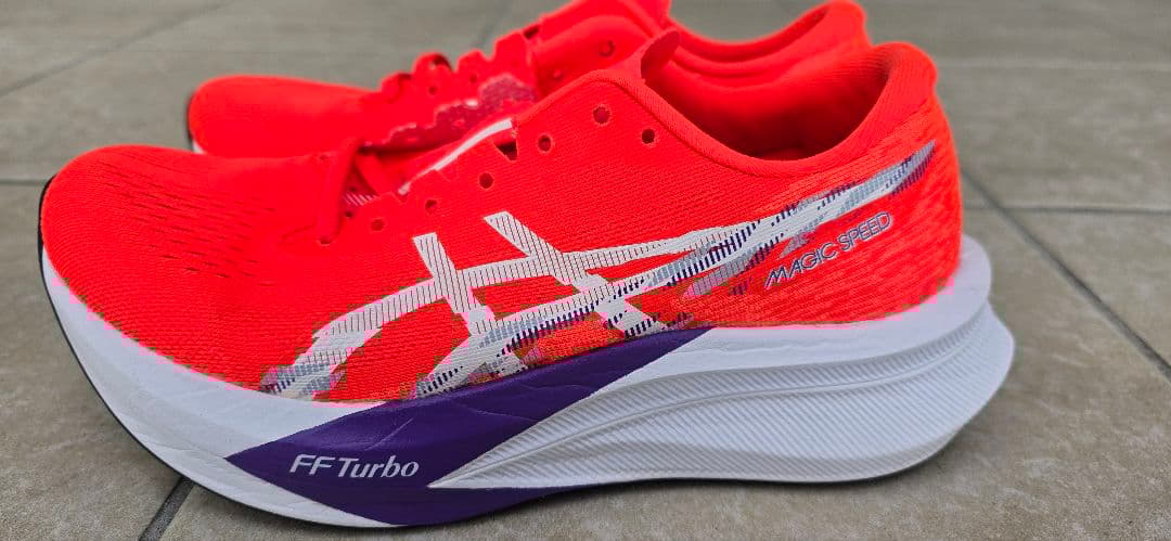 マジックスピード4　24.5cm