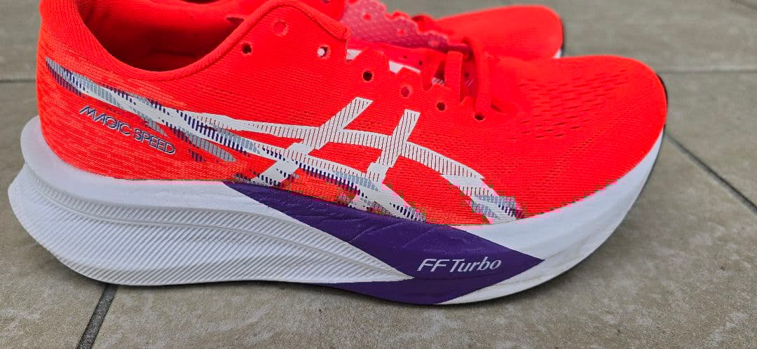 マジックスピード4　24.5cm