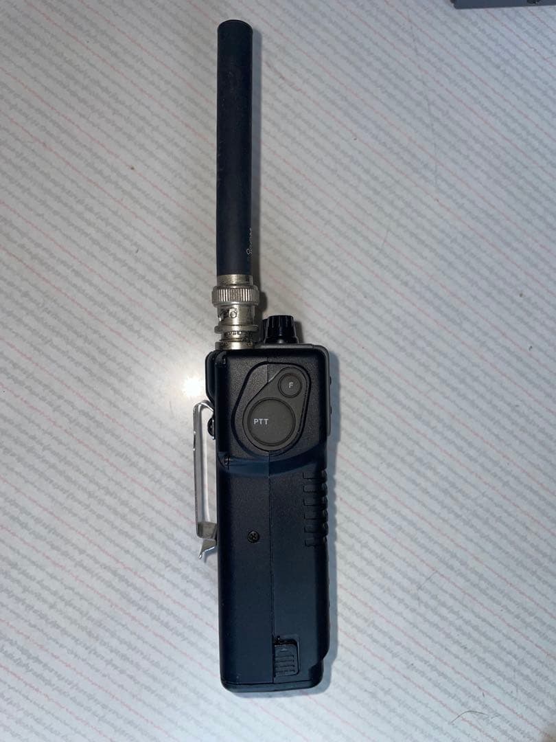 《値下げです》ICOM IC-3ST 430MHz FMトランシーバー