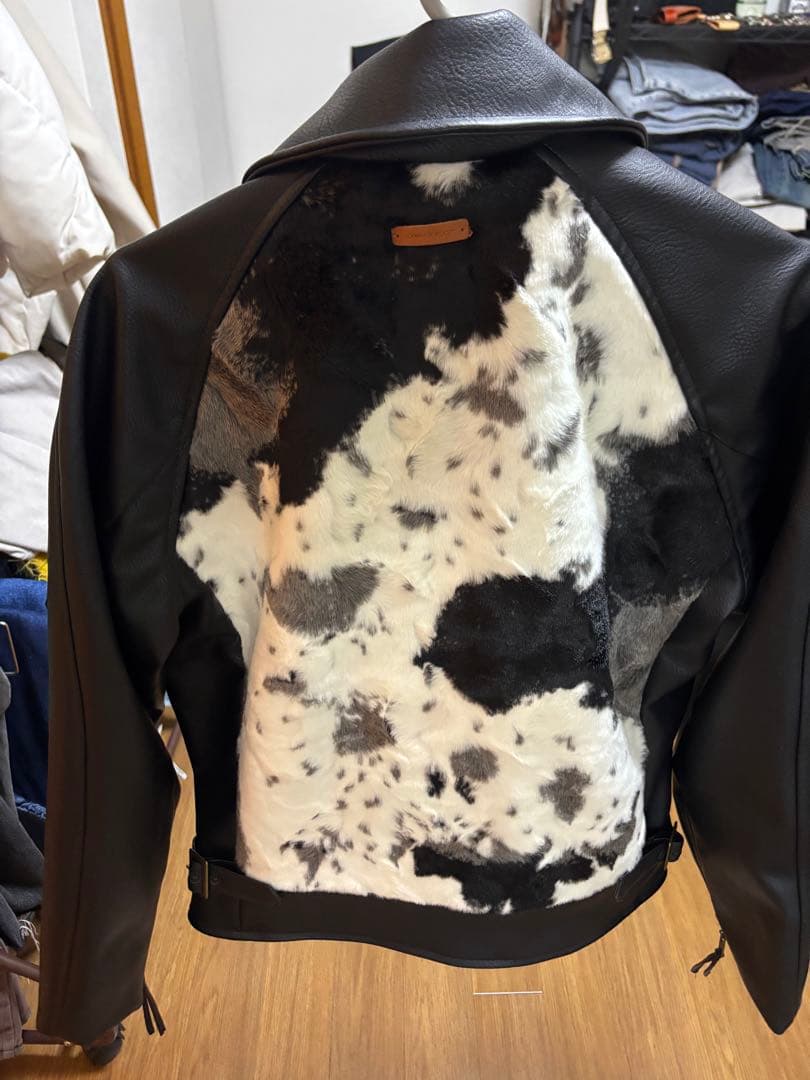 camphor wood / フェイクハラコレザージャケット - メルカリ