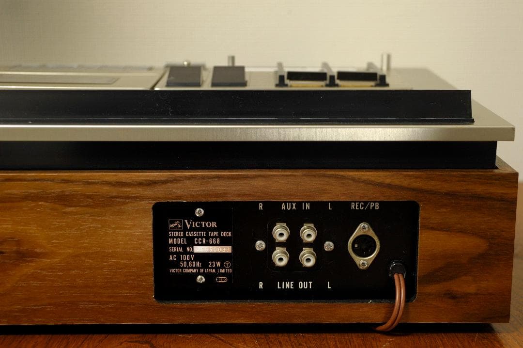 ☆VICTOR STEREO CASSETTE DECK CCR-668 ♪ - メルカリ