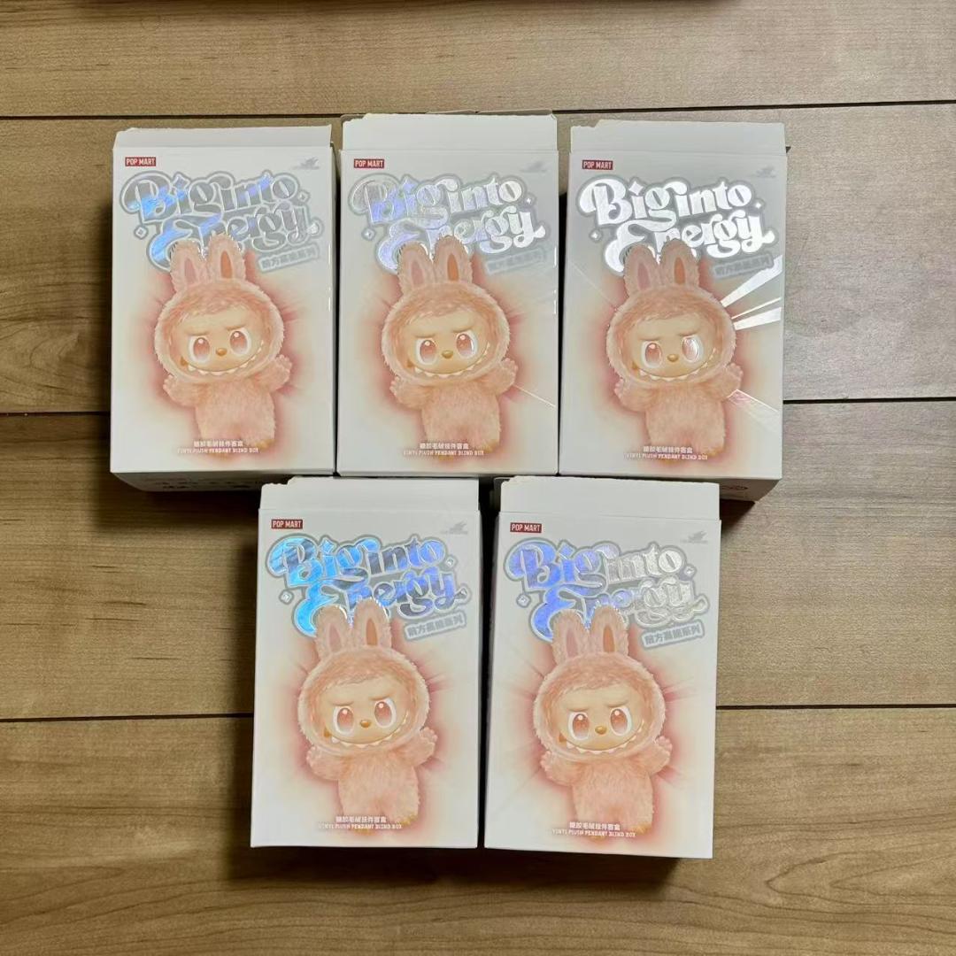 LABUBU 新品 5点セット THE MONSTERS ぬいぐるみペンダント