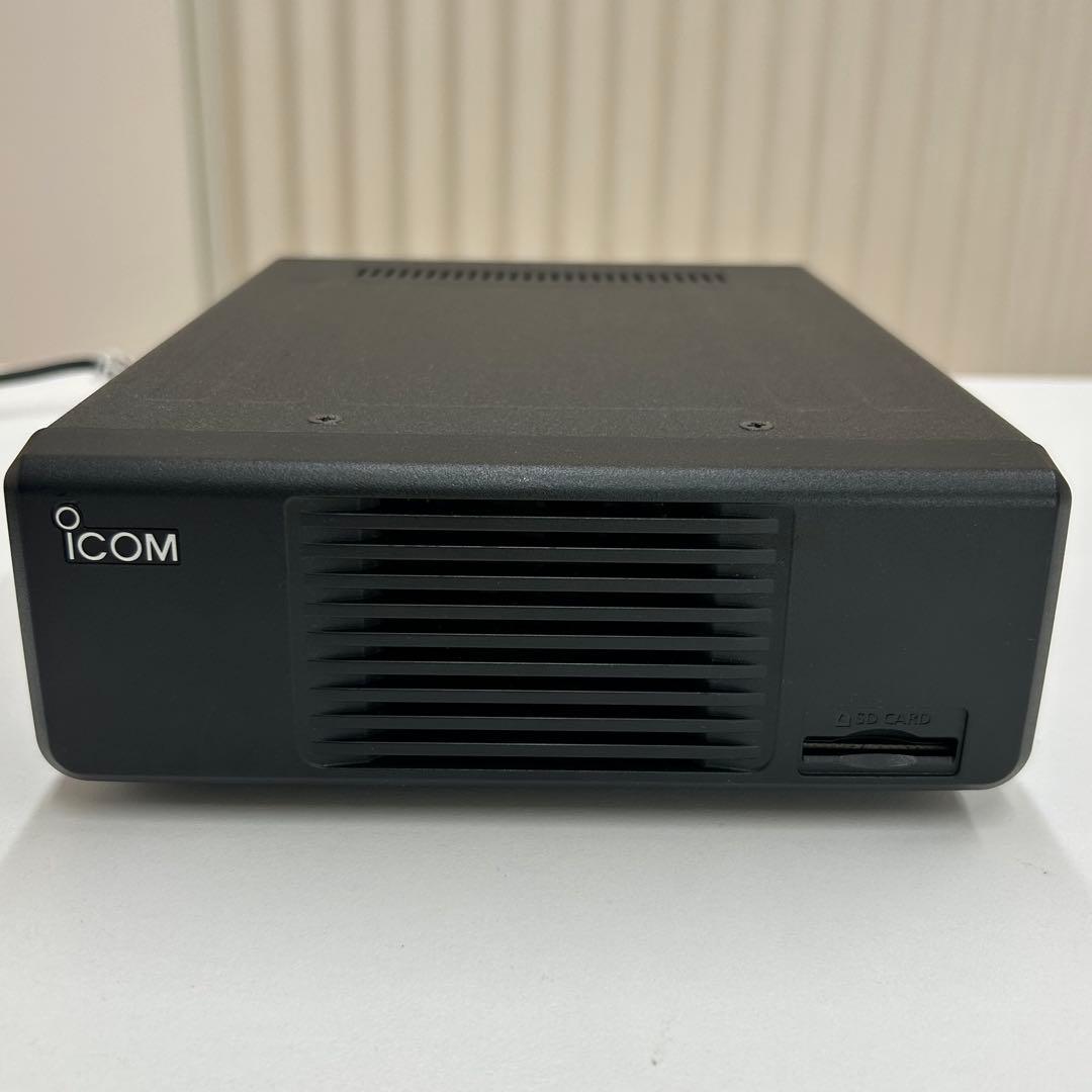 ICOM IC-7100 S / AT-180 トランシーバー+チューナーセット