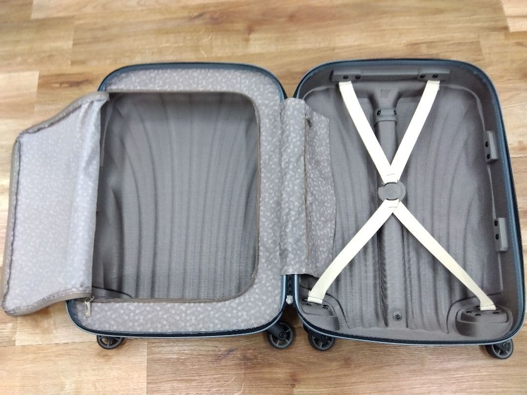 中古品】サムソナイト コスモライト 36L アイスブルー - メルカリ