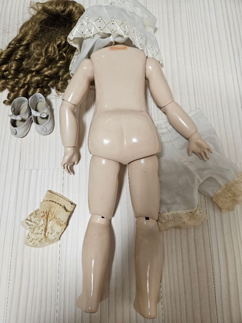 【chichi】 ˙⋆❀⋆˙A・T／アーテー☆菫色の瞳˖ . ݁❀. ݁₊