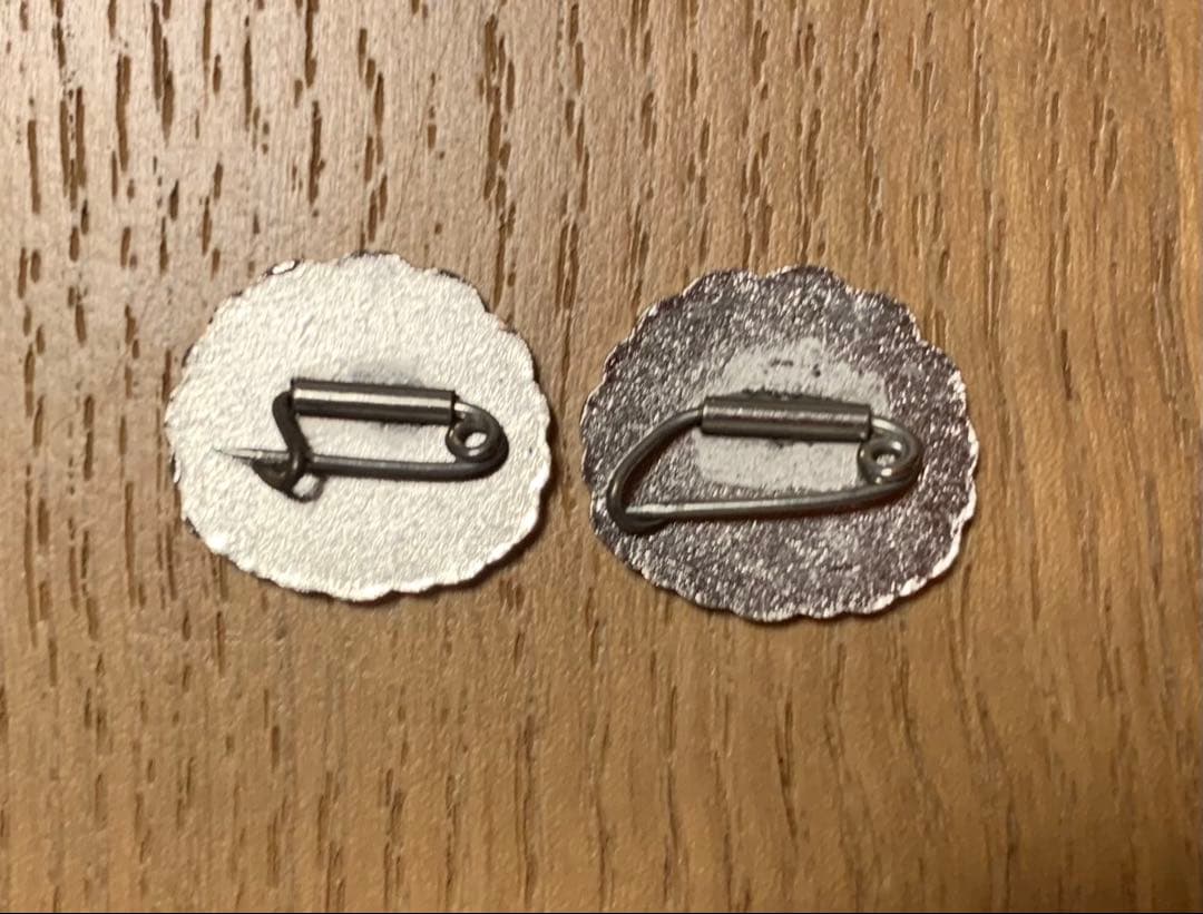 激レア　Betty Smith ピンバッジ