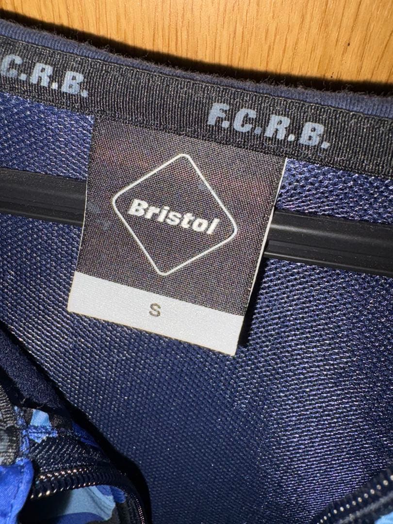 Bristol F.C.Real Bristol 迷彩パーカー