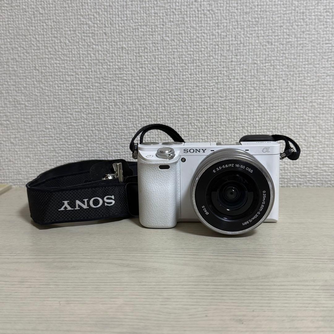 SONY α6000 ホワイト E 16-50mm Amazon.com : Sony Alpha a6000 Mirrorless Digital Camera with 16-50
