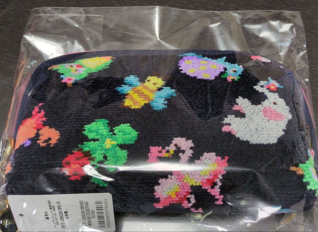 FELLERフェイラー神崎恵コラボ 便利ポーチ未開封 - メルカリ