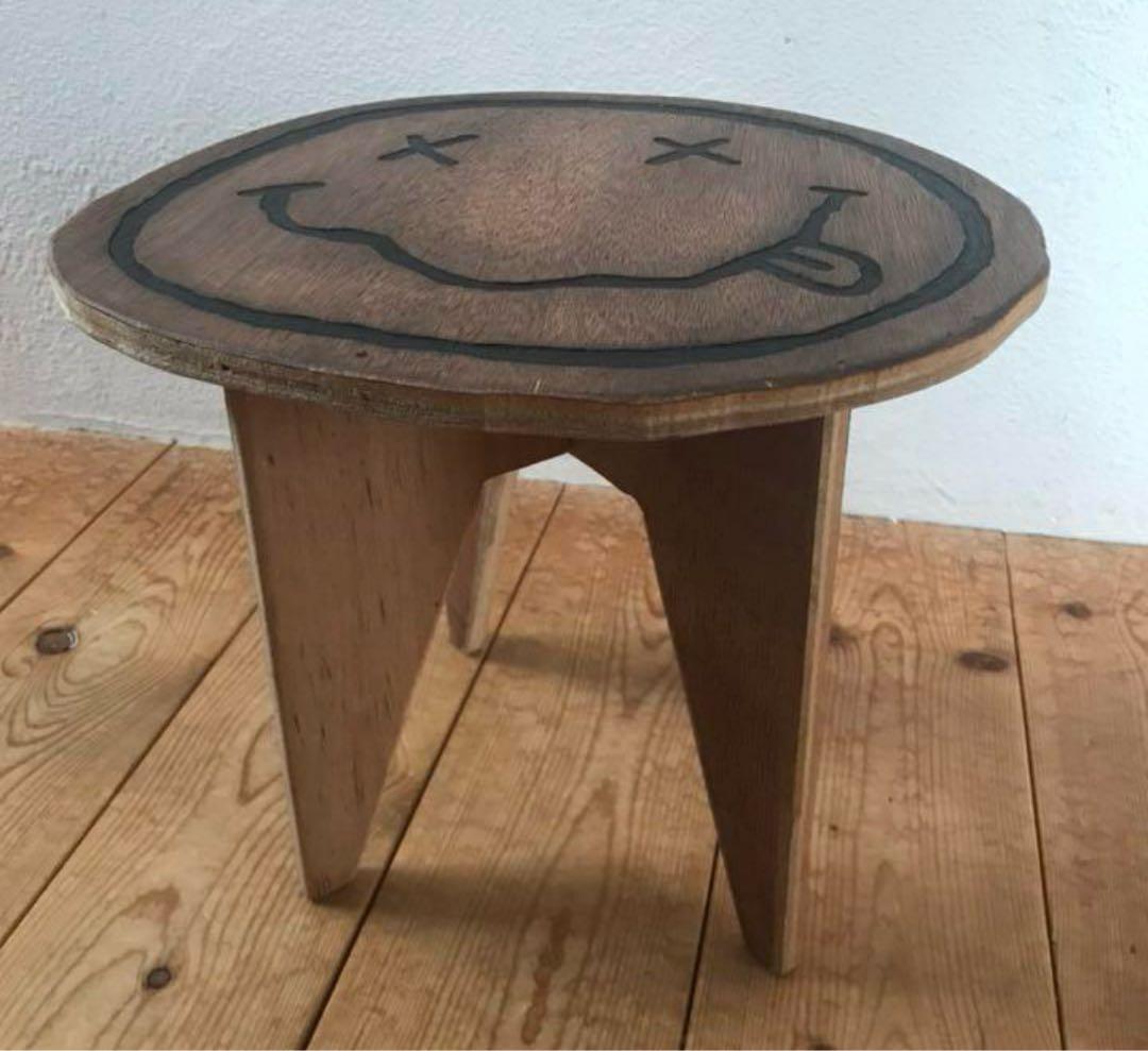 Nirvana Smile ミニテーブル インテリア  cobain T