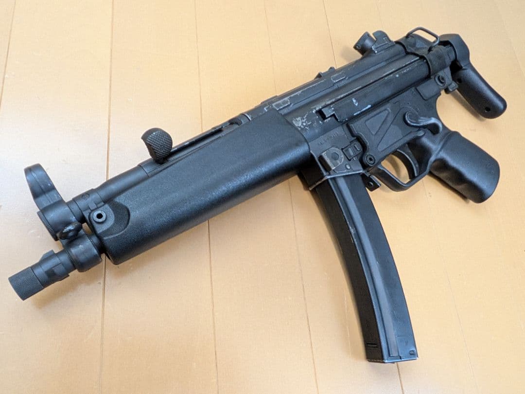 マルイ　MP5電動ガン　メタル、旧タイプレシーバー　カスタム