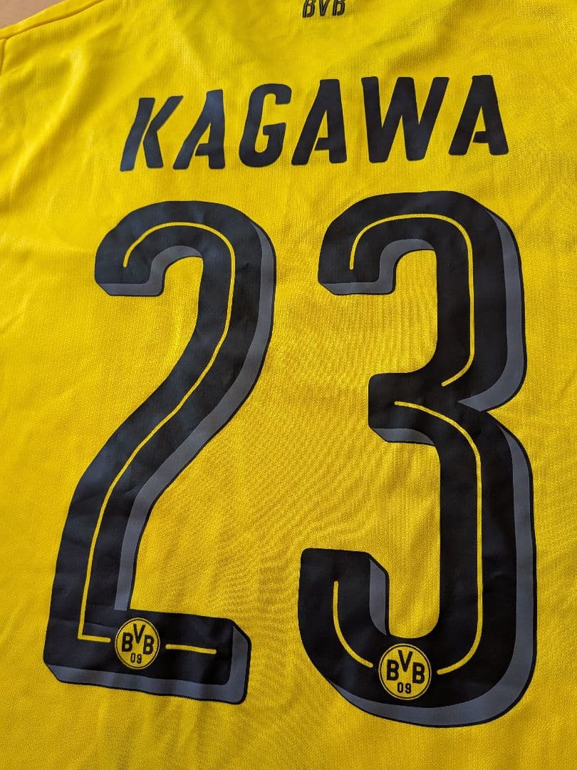 PUMAボルシアドルトムント No.23カガワ新品タグ付きサイン入り