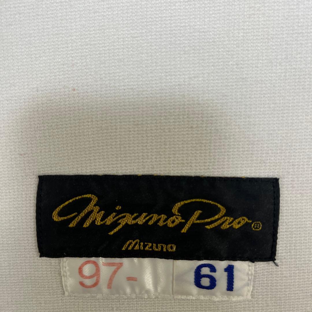 広島東洋カープ 井上 煌千 実使用 ホームユニフォーム 上下