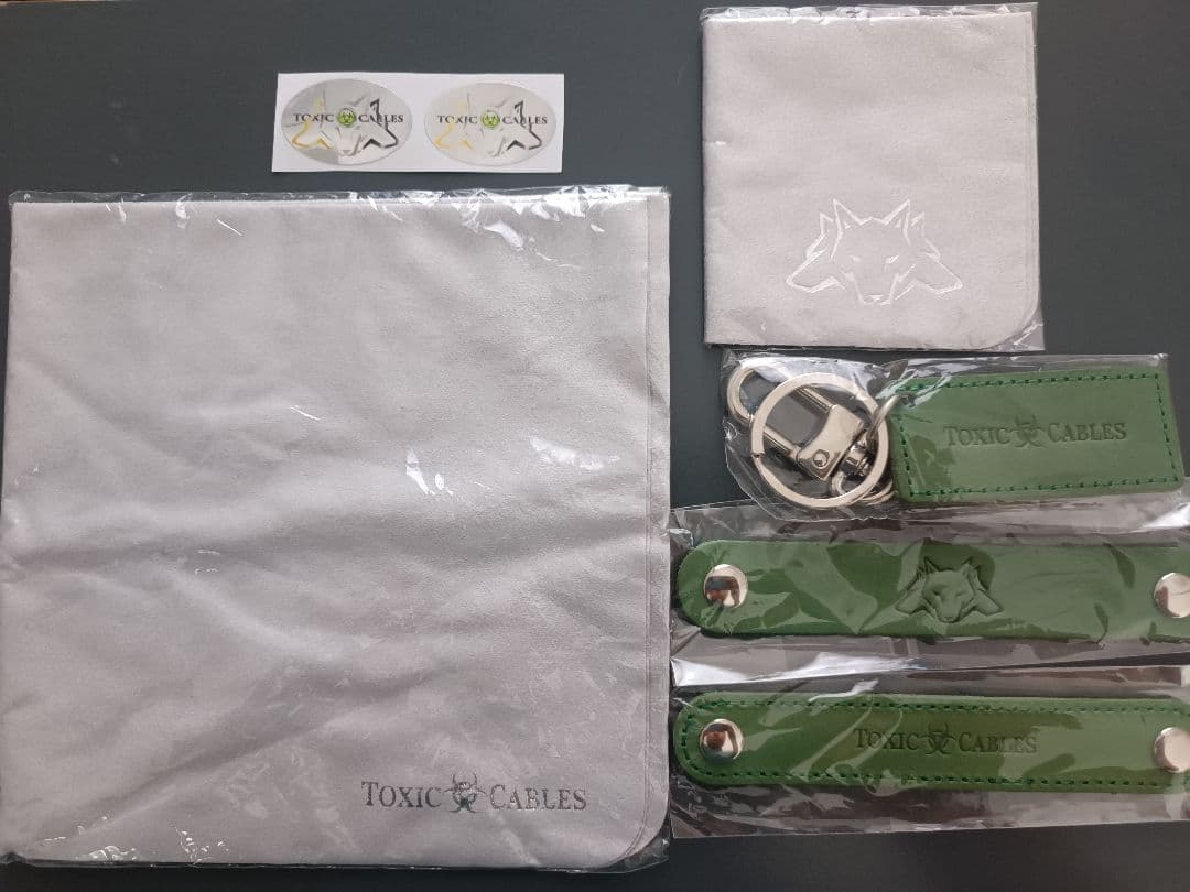 Toxic Cables Cerberus 2pin/4.4 85本限定 - メルカリ