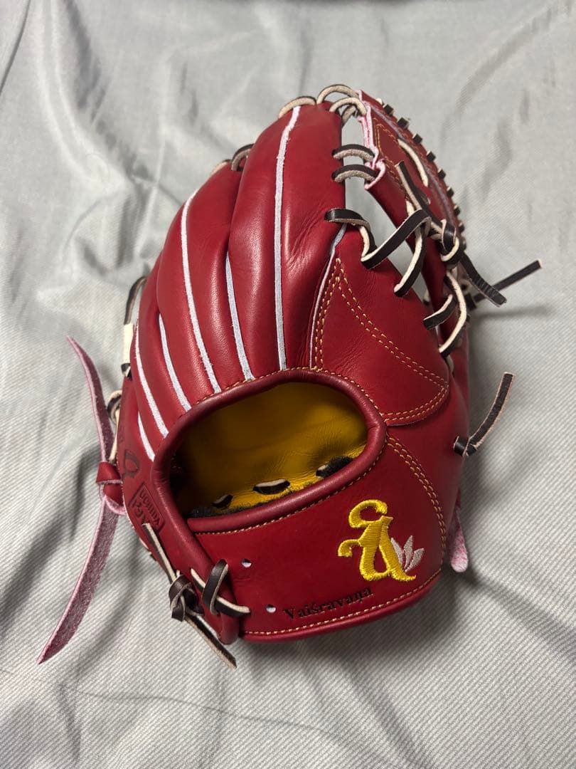 ユ*タ様 ヴァイシュラヴァナ　硬式用グローブ 最強の手触り！なめらかすぎる革を使った軽量グラブ「ヴァイシュラ