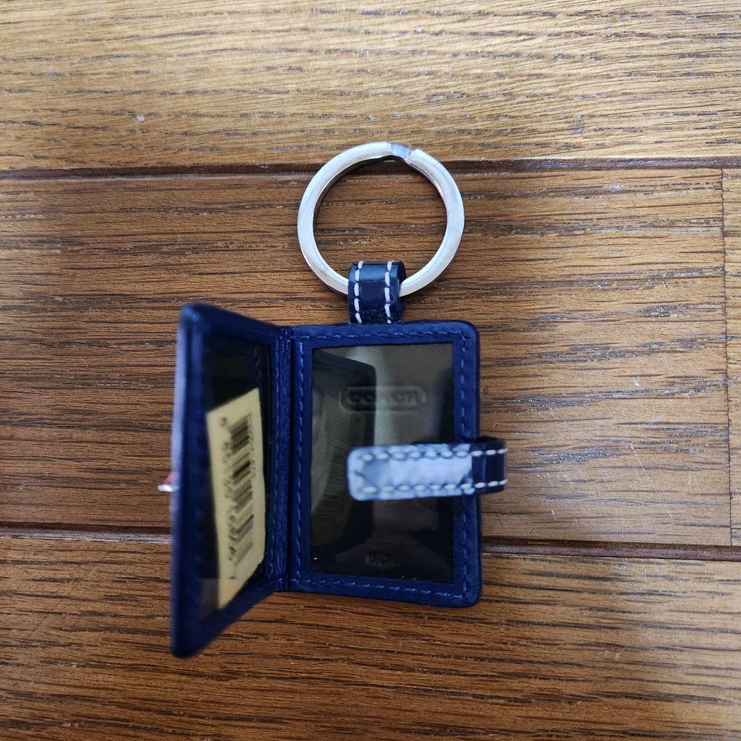 《新品未使用》COACH コーチ キーホルダー チャーム