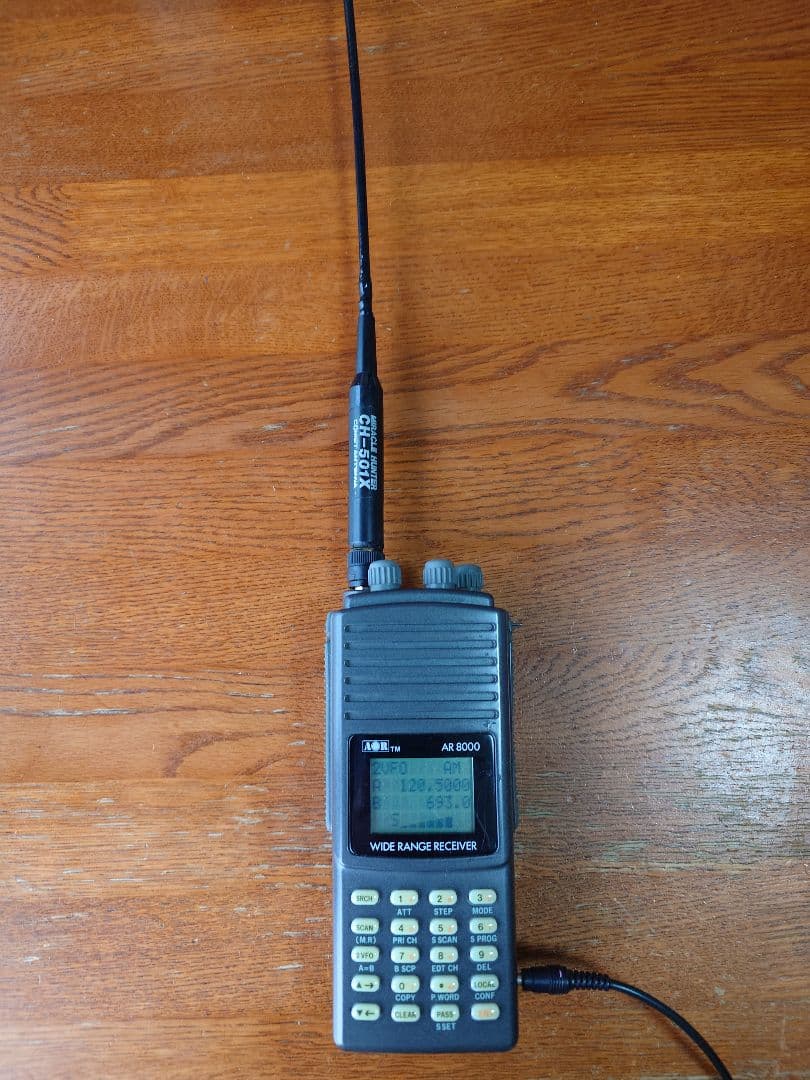 AOR　AR 8000 広範囲受信機綺麗な状態です十CH501Xアンテナ AOR AR 8000 広範囲受信機綺麗な状態です十CH501Xアンテナ - メルカリ