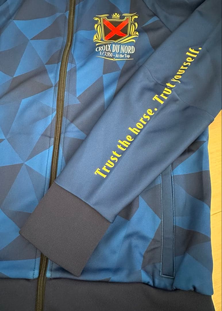 クロワデュノール 日本ダービー（GⅠ） 優勝記念 ブルゾン - メルカリ