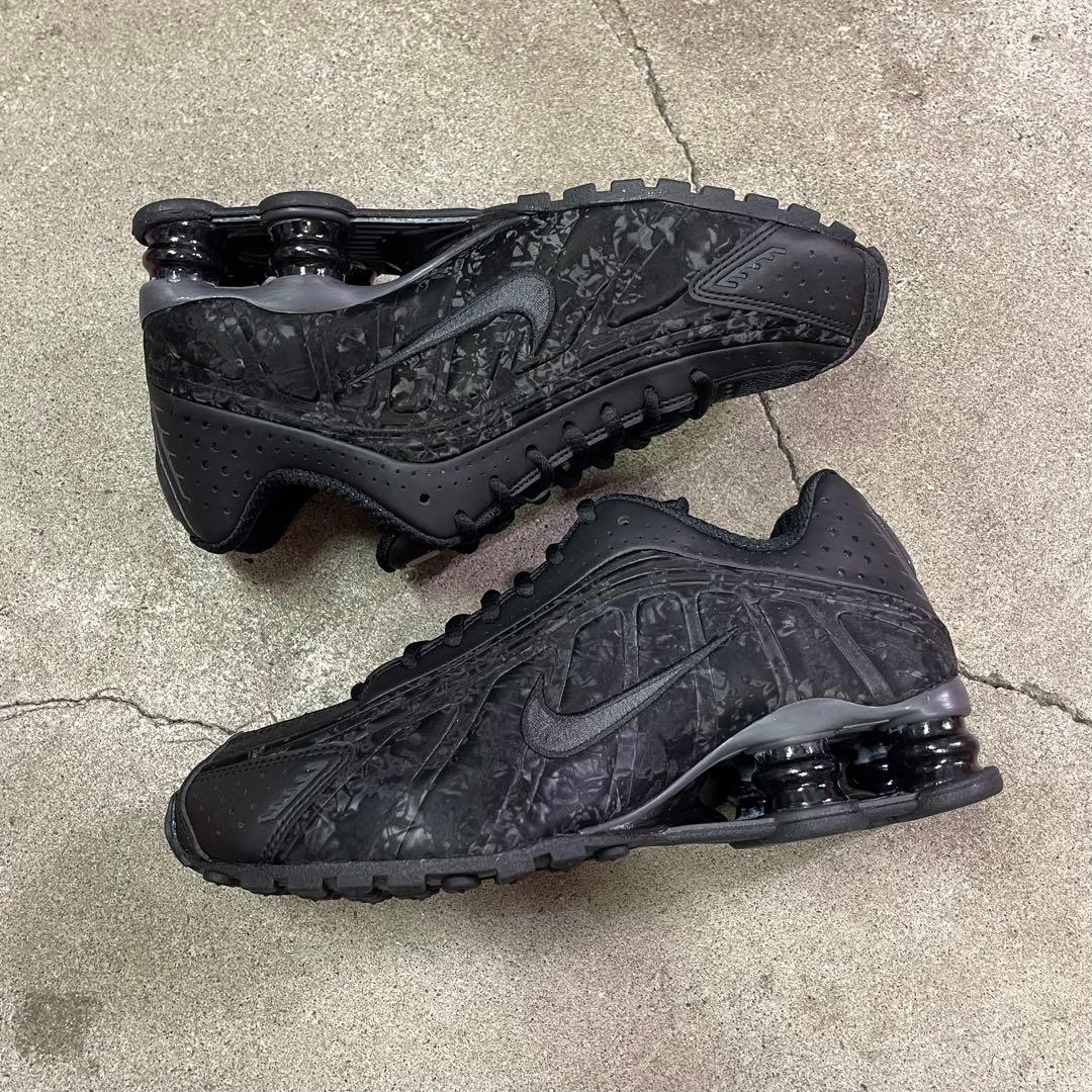 Nike Women's Shox R4 HV0934-002 23㎝ - メルカリ