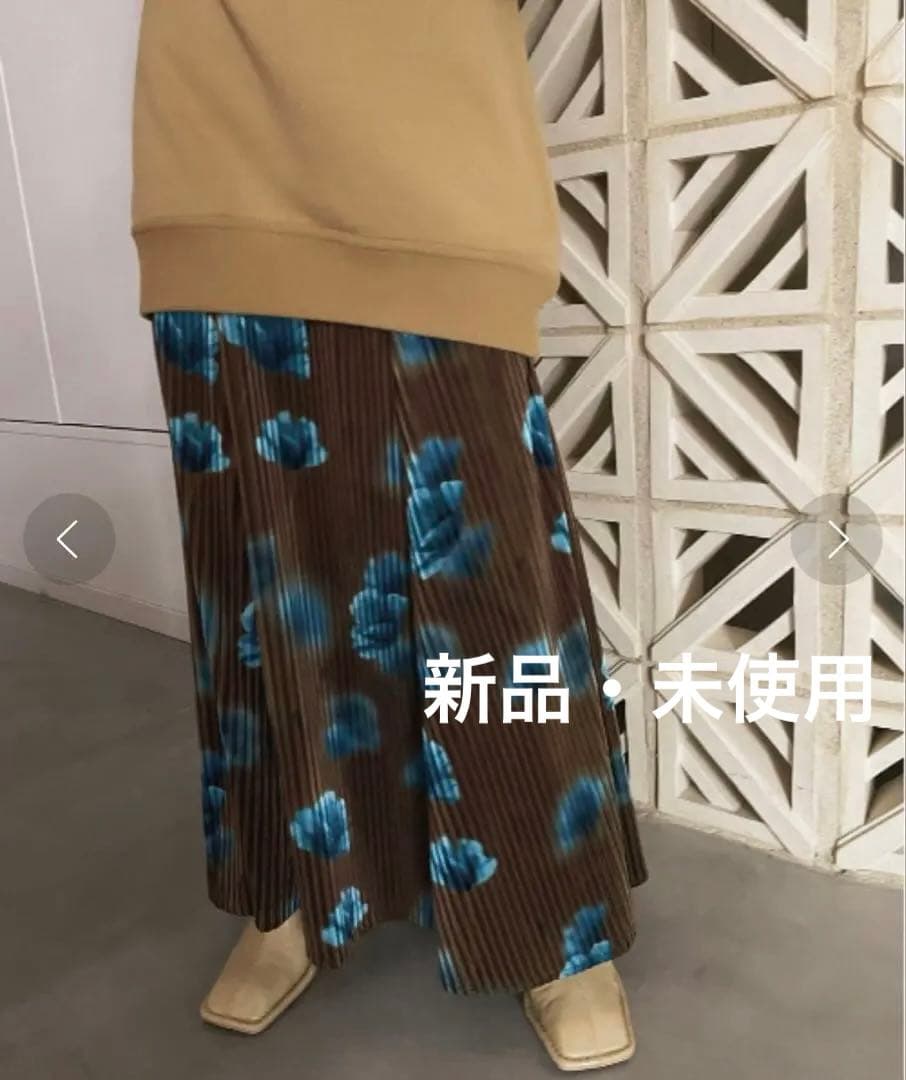 【Ameri】　MILA VELOUR CUT SKIRT M Ameri（アメリ）の「MILA VELOUR CUT SKIRT（スカート）」 - WEAR