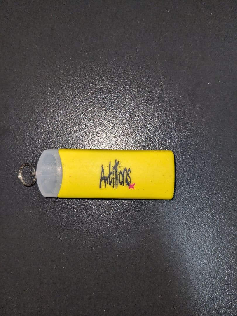 レア　ONE OK ROCKワンオクAmbitious　非売限定品 USBメモリ