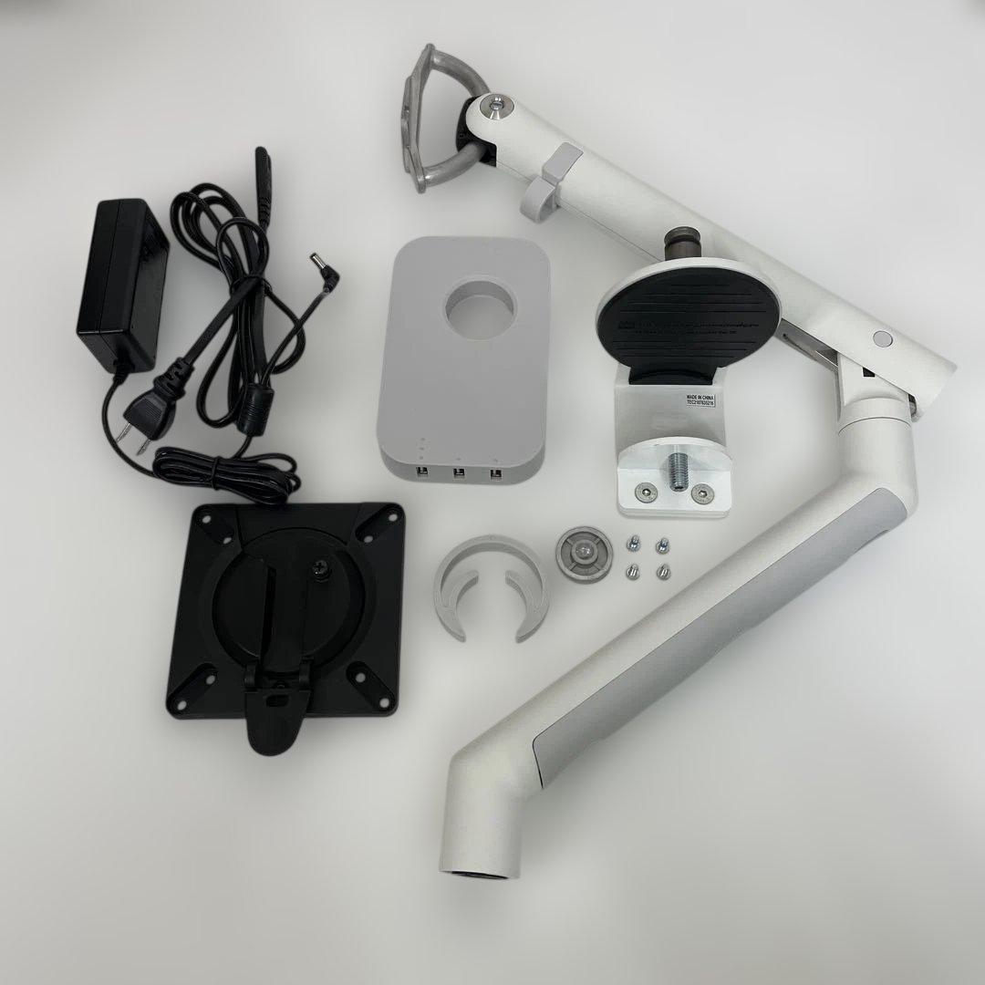 CBS フローモニターアーム クランプ式 シングル USBハブ付き【美品】 ハーマンミラー FLO モニターアーム レビュー／保証期間12年