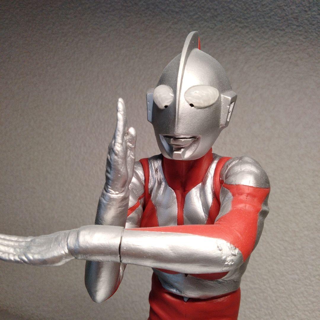 CCPウルトラマン 1/6 Cタイプ スペシウム光線