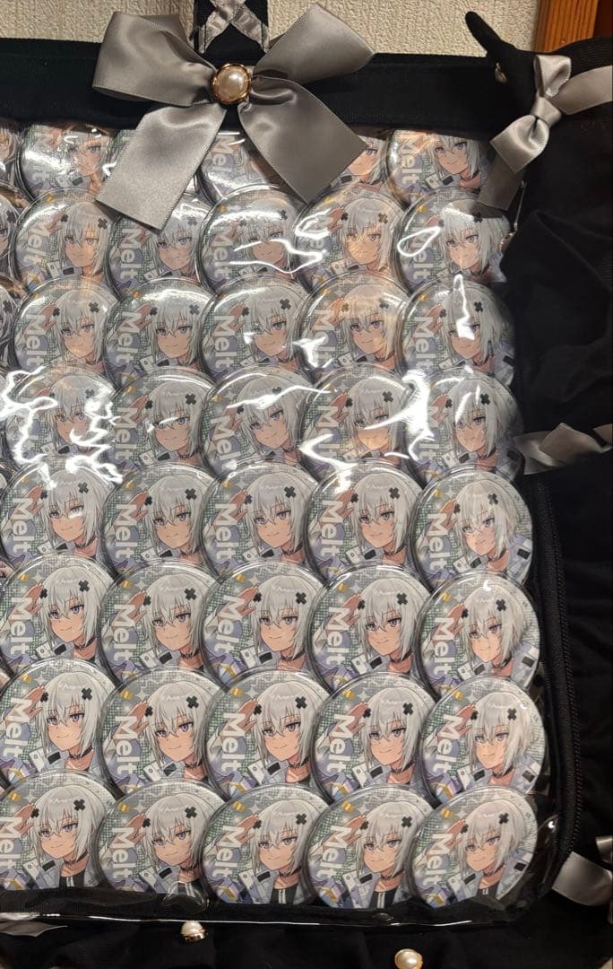 すとふぇす めておら 缶バッジ メルト・ダ・テンシ - メルカリ