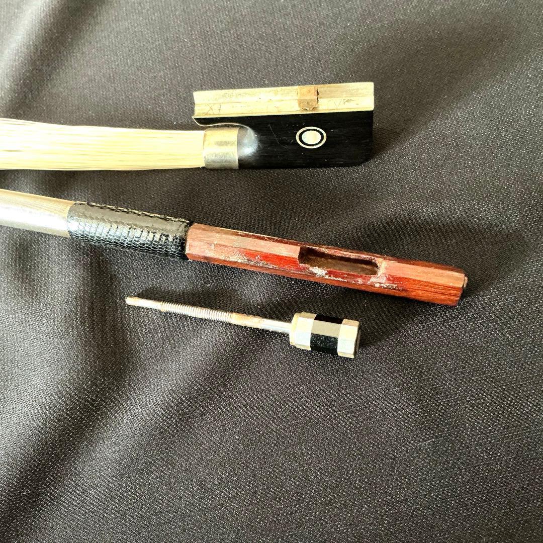 green_panda様　ヴィオラ弓　H.R.PFRETZSCHNER 真贋不明