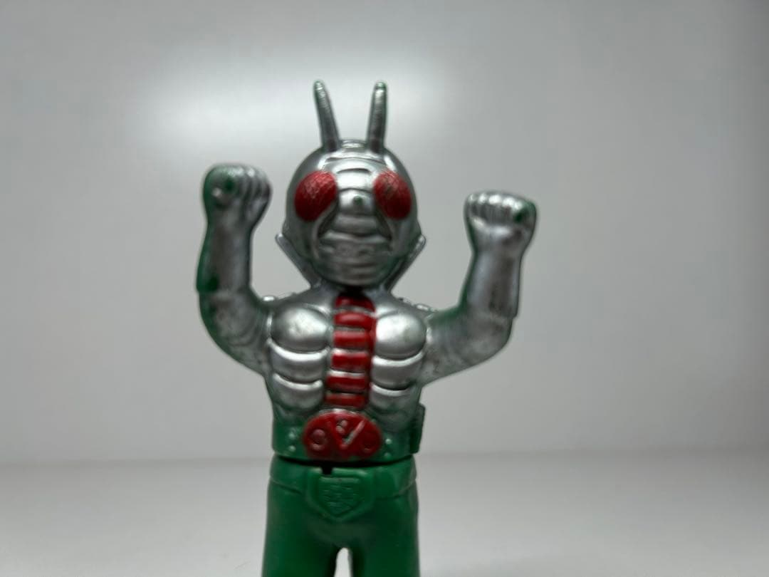 無版権　仮面ライダーV3 ミニソフビ 当時物　駄菓子屋　パチ　石森プロ