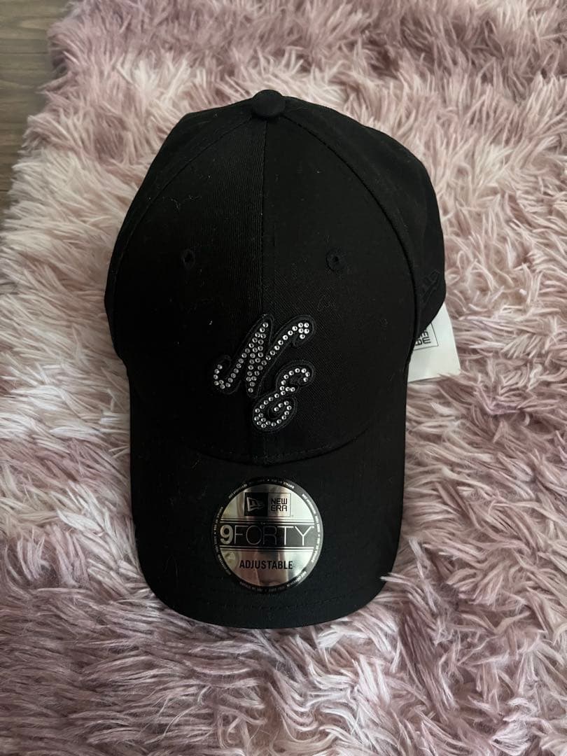ニューエラ 9FORTY Rhinestone Classic Logo - メルカリ