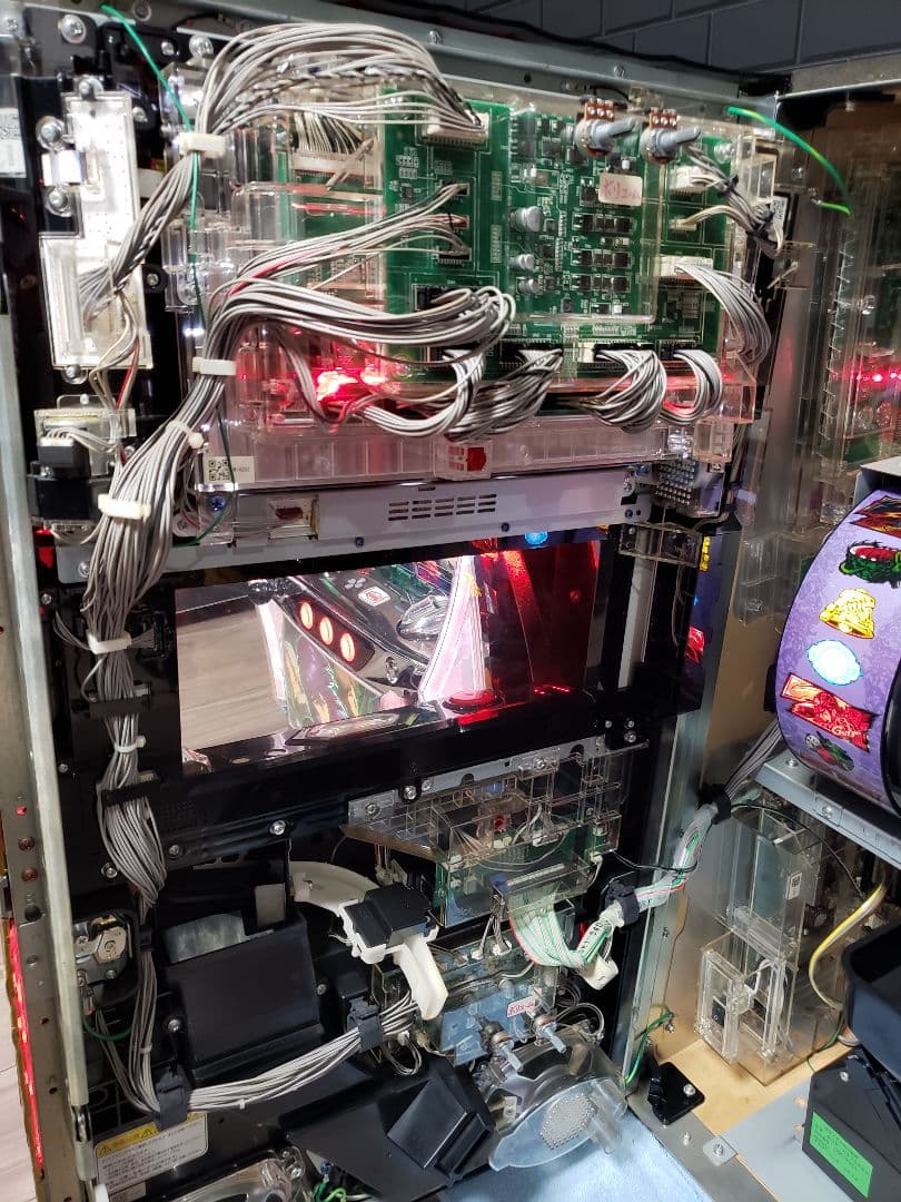 パチスロ　実機　ベルセルク　5号機【希少　懐かし　スロット】