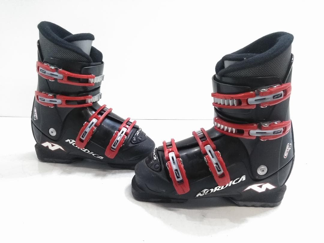 ジュニアスキー6点セット スワロー 140cm ブーツノルディカ 24.5cm◇