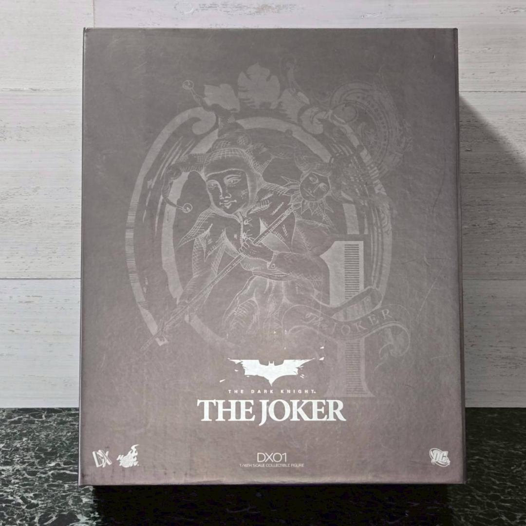 HOT TOYS　1/6 ムービーマスターピース ダークナイト ジョーカー