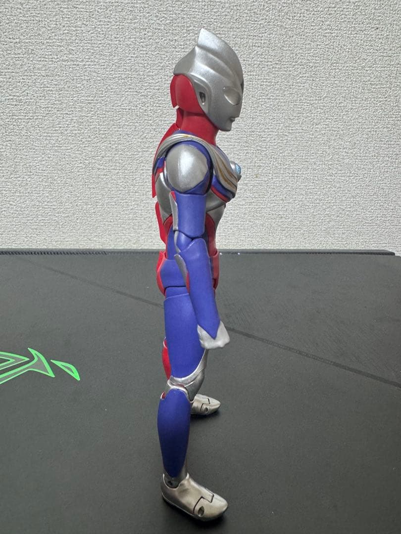 S.H.Figuarts 真骨彫製法 ウルトラマンティガ フィギュアーツ