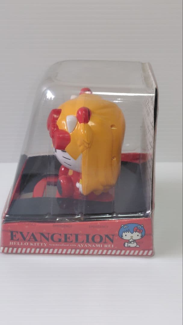 希少！　 ハローキティ　エヴァ ハイクオリティ ソーラーフィギュア アスカ