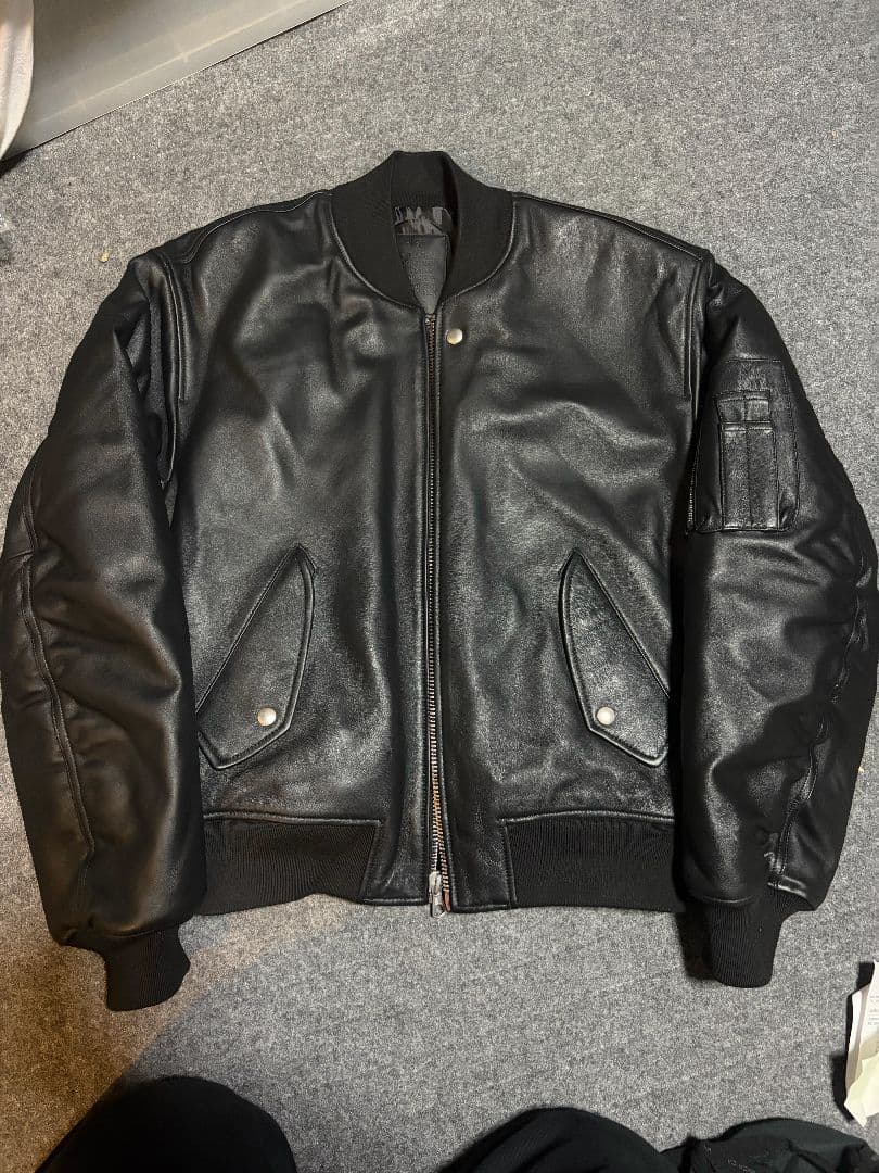 STUSSY LEATHER BUILT BOMBER L レザージャケット - メルカリ