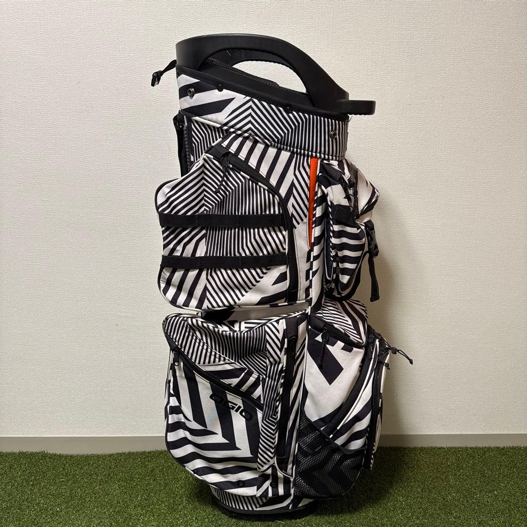 OGIO オジオ キャディバッグ 2.7kg 14分割 軽量 ゼブラ柄