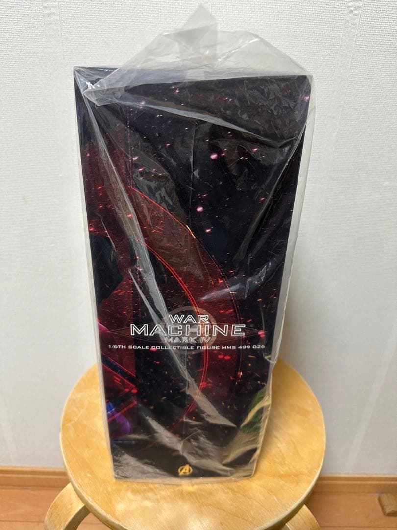 新品未開封　ホットトイズ DIECASTウォーマシンマーク4 アベンジャーズ