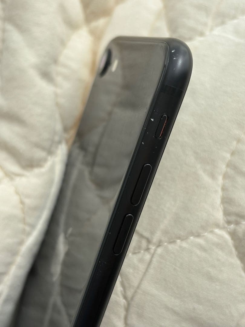 iPhone iPhone SE 第2世代 128GB ブラック SIMフリー初期化済み