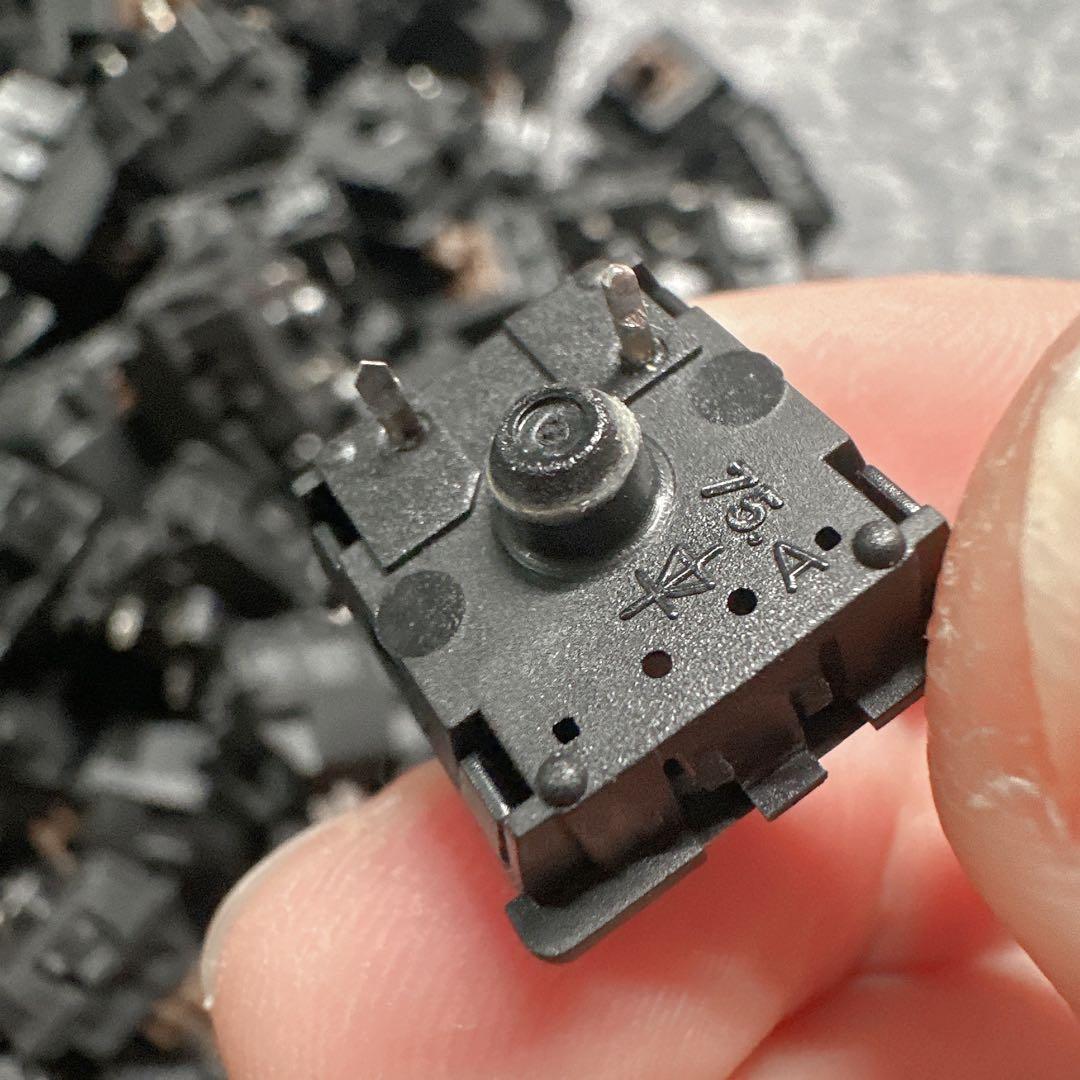 Cherry MX Mid-Vintage Browns 3Pin 105個+1 - メルカリ